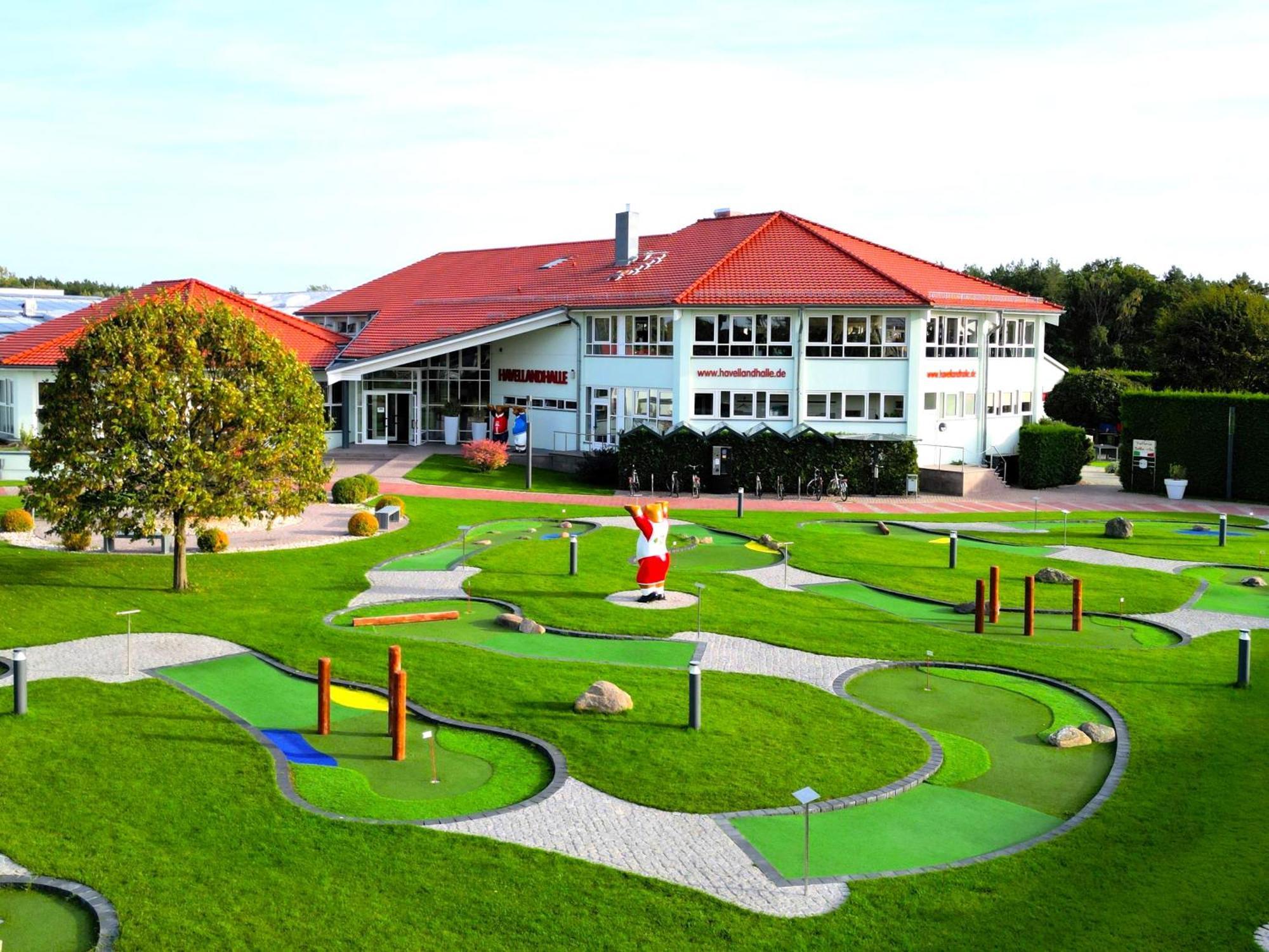 Havellandhalle Resort - Hotel, Sport Und Wellness Seeburg  Exterior photo