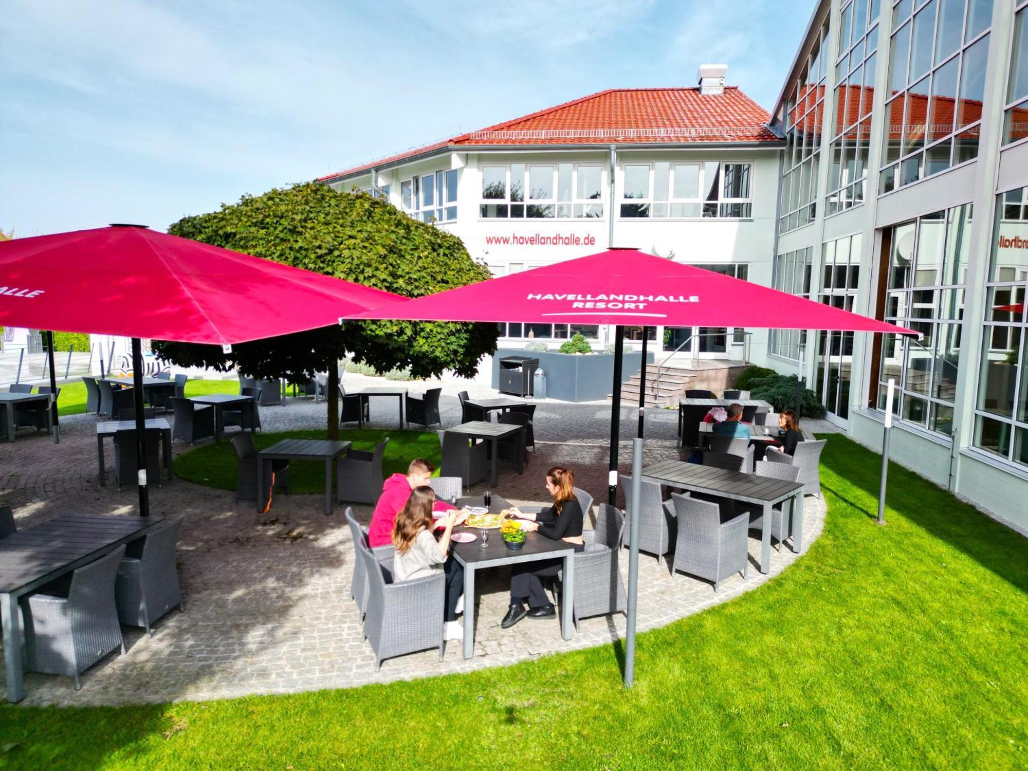 Havellandhalle Resort - Hotel, Sport Und Wellness Seeburg  Exterior photo